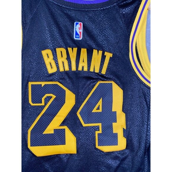 Nike Kobe Bryant Black Mamba City Edition Lakers Jersey - Size 44 - Tribute 8/24 - Picture 10 of 14